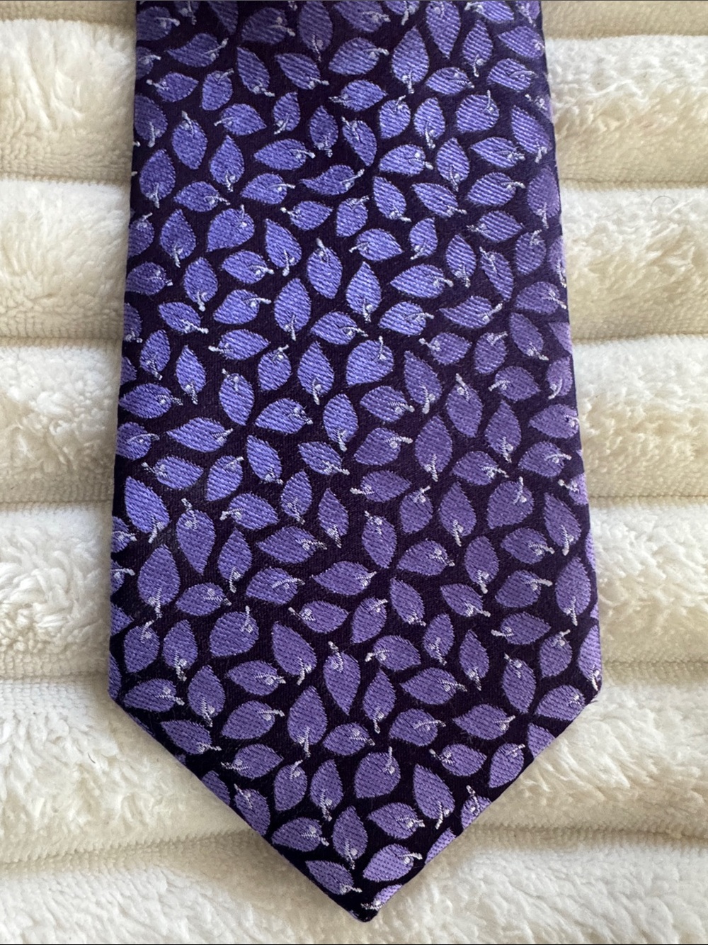 Ike Behar Purple Leaf Jacquard Silk Tie